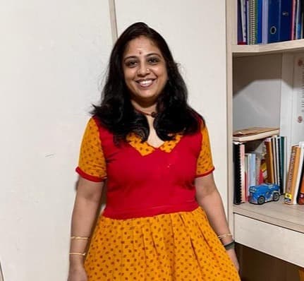 Anusha, Singapore